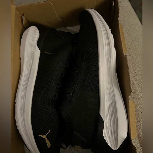 Ladies Puma SoftRide Symmetry Fuzion Black Sneakers-Size 10 - Picture 8 of 8